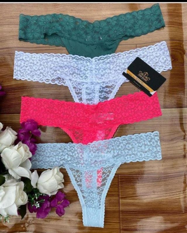 Lace panties in assorted colours